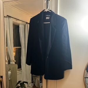 Soprano Women's Black Blazer